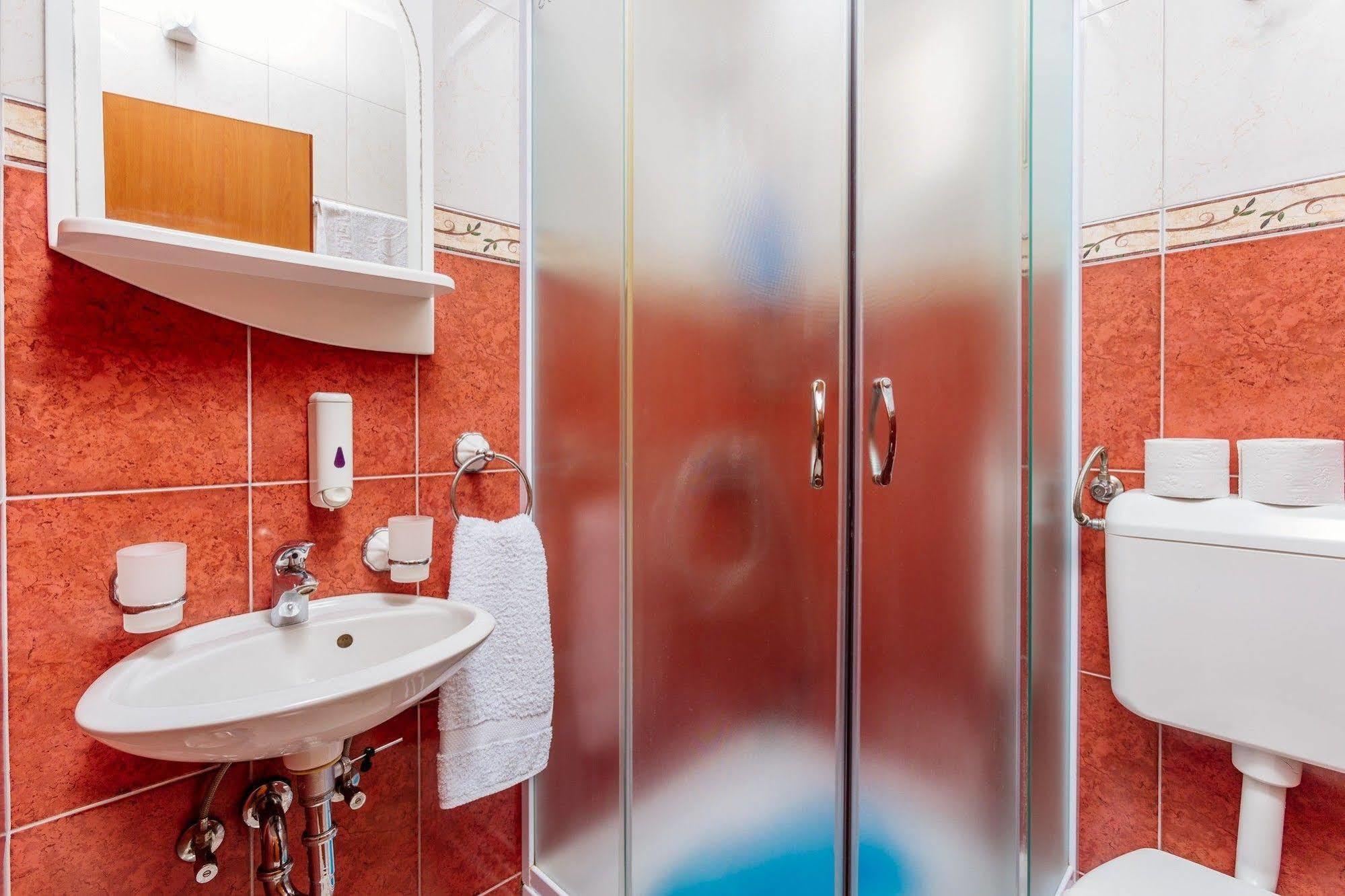 Perper Hotel Vùng duyên hải Vùng duyên hải Donja Lastva Ngoại thất bức ảnh