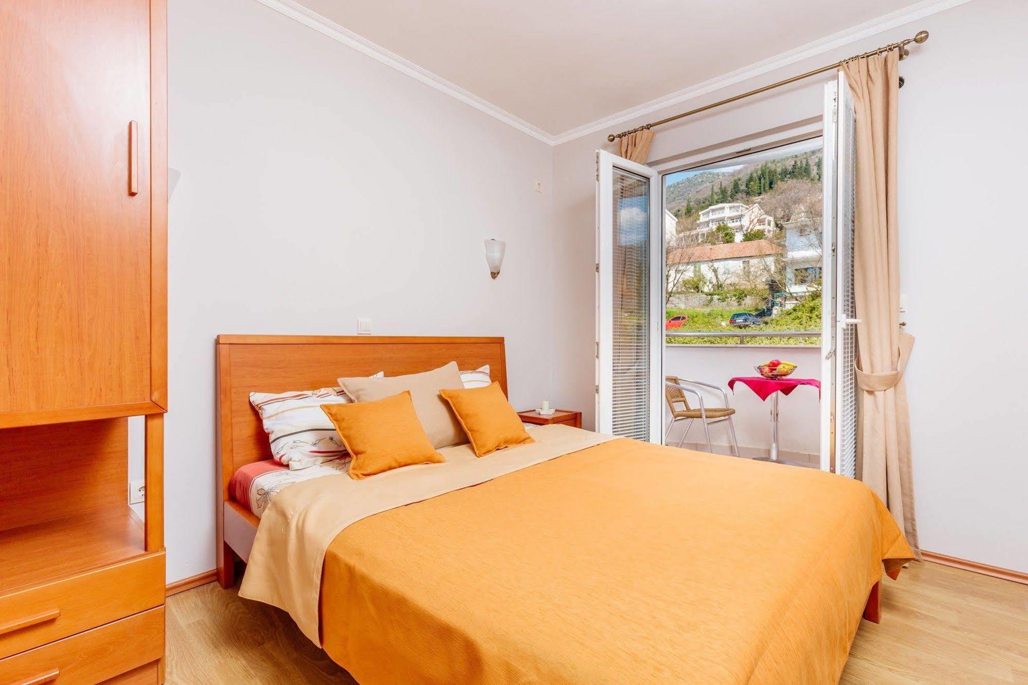 Perper Hotel Vùng duyên hải Vùng duyên hải Donja Lastva Ngoại thất bức ảnh