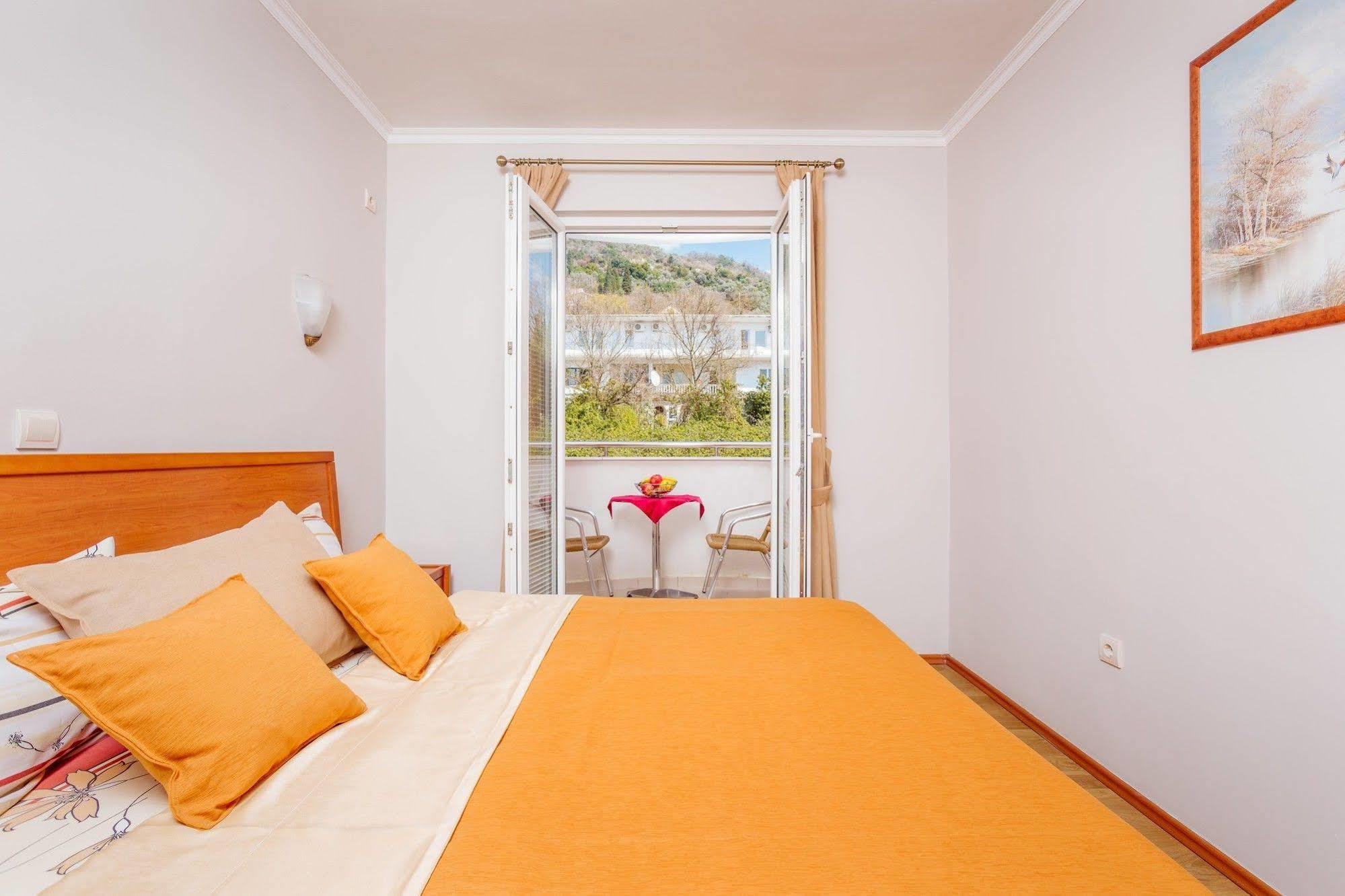 Perper Hotel Vùng duyên hải Vùng duyên hải Donja Lastva Ngoại thất bức ảnh
